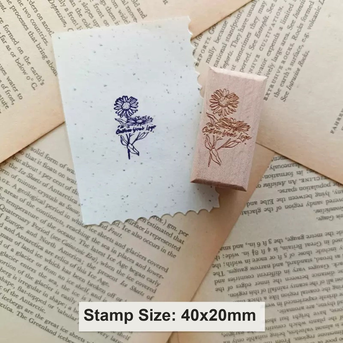 Custom rectangular rubber stamp, 40×20 mm, beside its stamped impression
