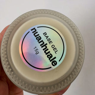Holographic label on a cosmetic bottle — Pakvel